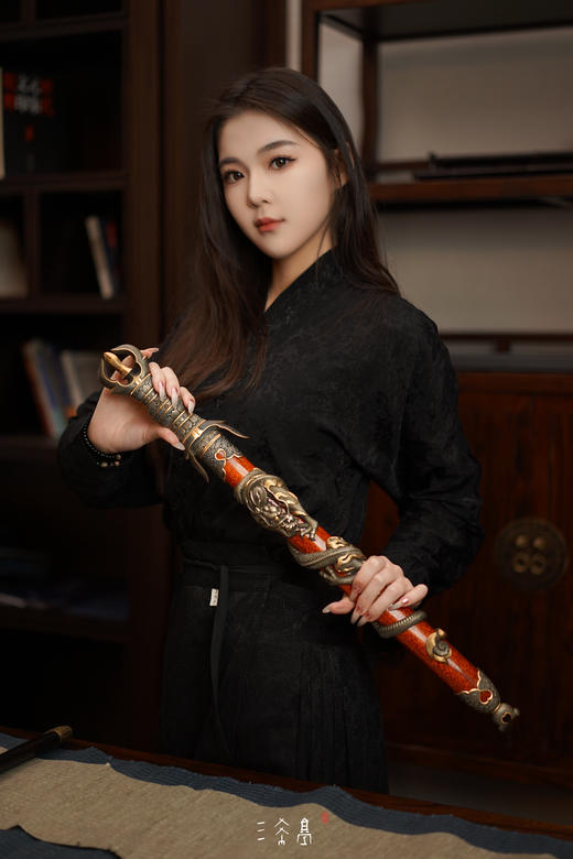 三希堂  出云系列  错金银浮雕不动明王剑  未开刃 商品图2