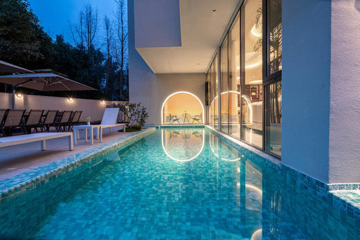 【团建优选-青城山542号院】11房3000㎡花园私汤/泳池轰趴别墅，近赵公山、熊猫谷、融创乐园，台球桌、海洋球池、投影会议、机麻KTV、草坪烧烤wmhy 商品图8