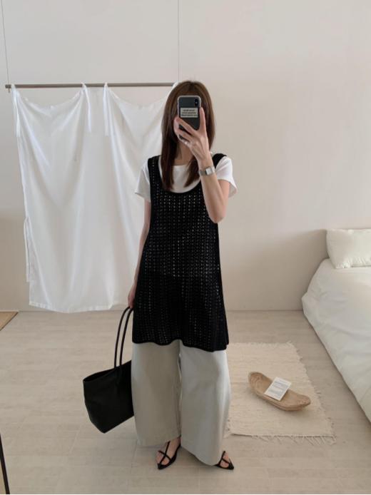 🌺【岚可可韩系镂空叠搭连衣裙】😎 背心裙镂空针织👏真的太绝了织法很好看 ❤️搭配T恤裙、整体很有松弛感!🥰!日常或者逛街约会都可以的~ 商品图3