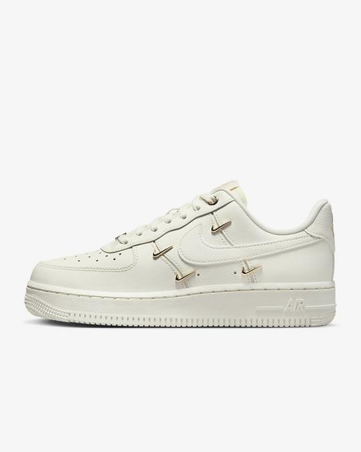 Nike 耐克Air Force 1 '07 LX 女子空军一号小金钩运动鞋FV3654-111 商品图0
