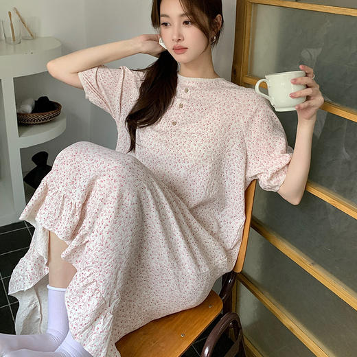 【绵柔轻软】春夏长款纽扣肌理感碎花睡裙女 新款宽松短袖连衣裙薄款睡衣家居服 商品图2