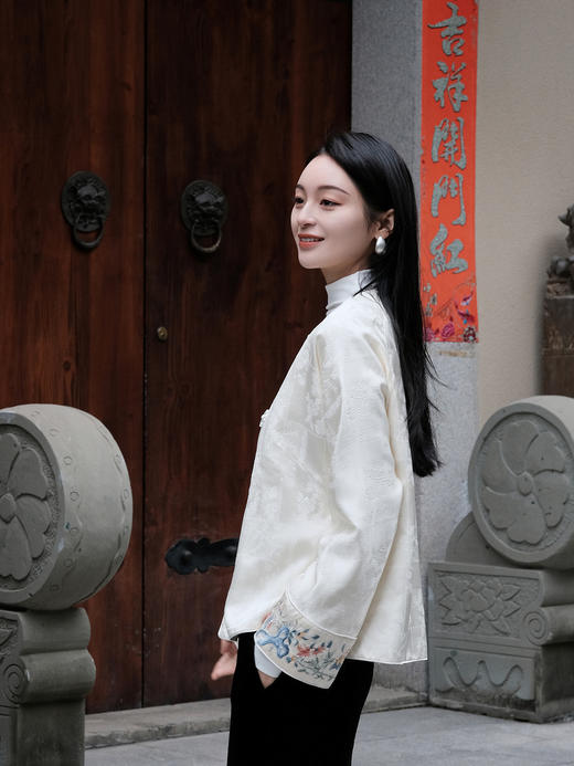 盛唐牡丹| Paisley纹冠乐绉仙鹤舞林手推绣外套 商品图5