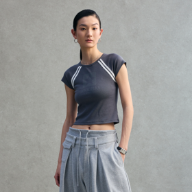 GOODBAI 星星标志logo印花圆领插肩飞袖紧身短袖T恤