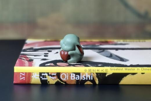 中国艺术大师：《齐白石》，8开，吕立新著，河北美术出版社2009年一版一印，288页，定价180，售价70元。 商品图2