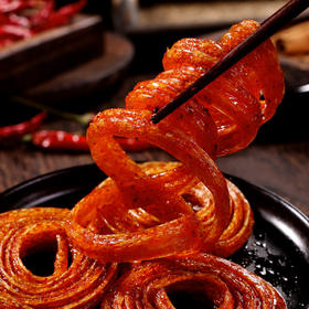 【超值50袋❗唱片辣条】一口秒回童年小卖部，油汁充沛辣而不燥，辣香扑鼻回味无穷，调味面制品休闲解馋办公室零食QQ