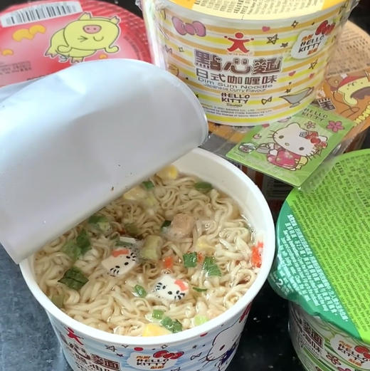 Hello Kitty公仔面 商品图0