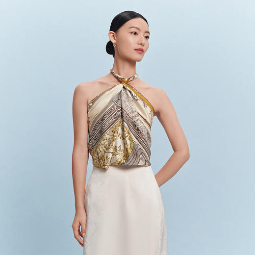 万事利“汀风”88厘米双面印花大方巾 商品图0