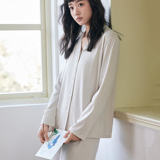 【蚕养系列】春夏纽扣翻领长袖睡衣套装 含桑蚕丝纯色外穿家居服女 商品图3