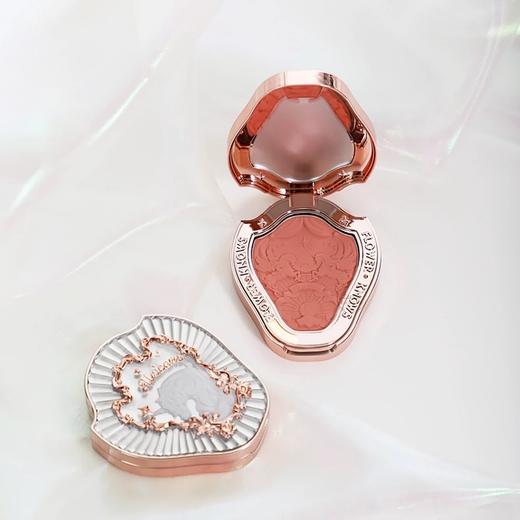 花知晓独角兽人鱼宝石浮雕腮红腮紫膨胀色雪霜珍珠哑光高光一体盘 商品图5