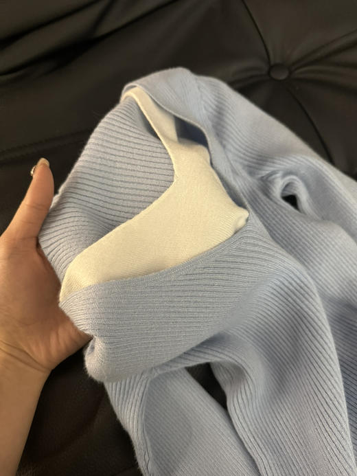 奶蓝假两件打底衫 商品图6