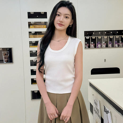 春夏新品【U型领宽肩带背心】无袖上衣 遮副乳百搭外穿宽松莱赛尔棉螺纹背心女  商品图6