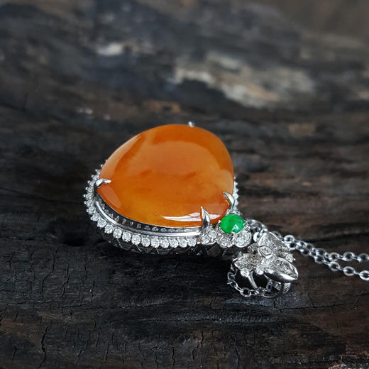 【天然正品】A货翡翠AU750精品白金镶钻镶天然冰种福袋(福气满满）黄翡吊坠项链26.4*20.3*9.6MM（皆取最大值）女士现售价：5880！130325AH31 商品图5