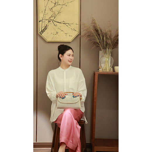 【抖音专属】温小暖结缘款超百搭衬衫（20710365山矾） 商品图3