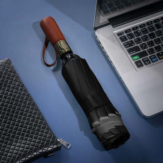 「全自动！原木手柄」三折反向伞加固安全反光条黑胶晴雨伞双龙骨居家日用结实抗风折叠伞 商品图3