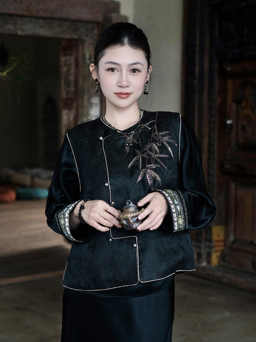 盛唐牡丹 |手工珠绣香云纱马甲 商品图6