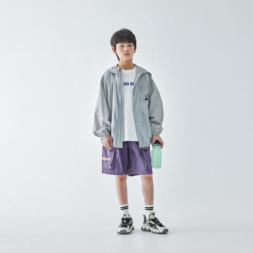 蓝汽水2025新款轻薄网格防晒外套春款山系印花小口袋设计亲子上衣 商品图1