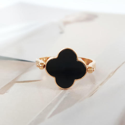 【天然正品】A货翡翠AU750黄金镶天然冰种幸运四叶草可翻转墨翠戒指19号（戒圈可改）女士现售价：3280！130325AH32 商品图4