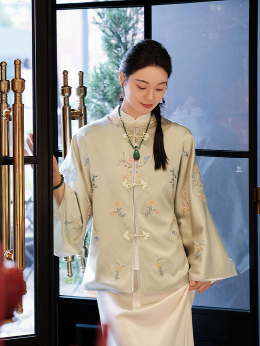 盛唐牡丹 |竹璜绿重缎真丝散花手推绣外套 商品图1
