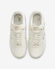 Nike 耐克Air Force 1 '07 LX 女子空军一号小金钩运动鞋FV3654-111 商品缩略图2
