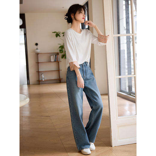 【春夏新品】熙世界新中式国风锦缎织纹七分袖T恤女2025年春季设计感休闲上衣 商品图4