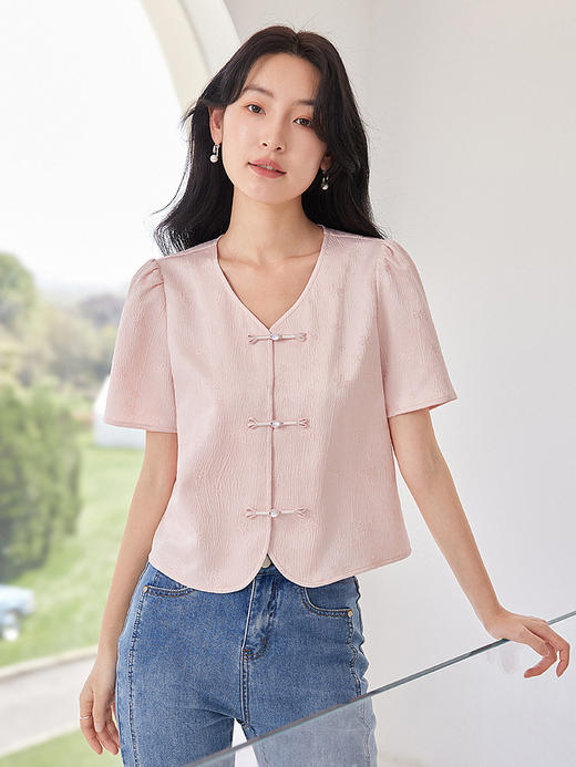 【专属特价】熙世界新中式盘扣雪纺衬衫女高级感复古国风V领上衣2025夏季新款 商品图2