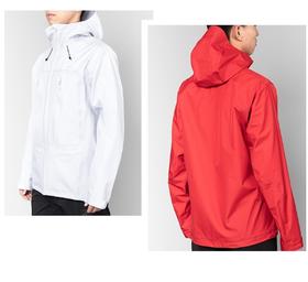  UG硬壳冲锋衣35折特惠来啦！男女款都有！穿暖花开，想走就走，无惧风雨！ 