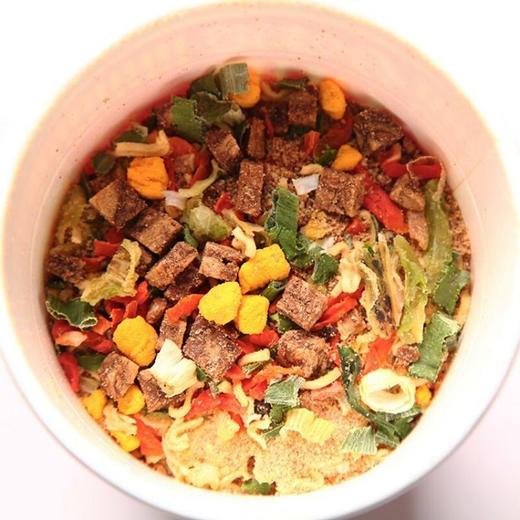 日清合味道五香牛肉风味方便面 77g 商品图1