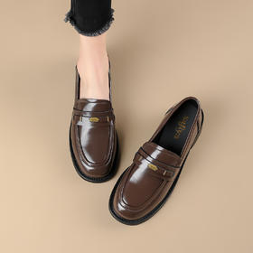 品质好货|Safiya/索菲娅2025英伦风通勤金属扣厚底乐福鞋