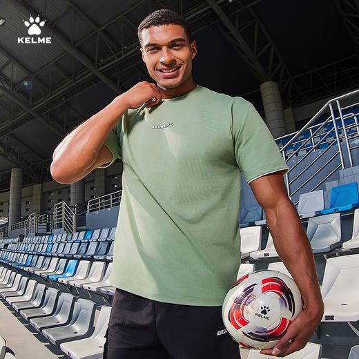 【新增】电商男士上装 商品图4