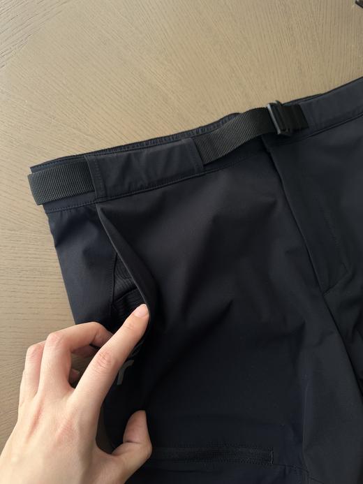 点此购买 On昂跑春秋季男士高性能轻量越野跑长裤 ye 311744 商品图12