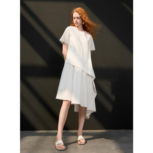 三彩2025夏季新款简约小白裙吊带裙两件套连衣裙宽松不规则S 商品图2