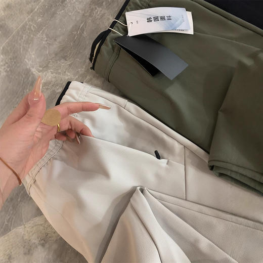 迪同款！2025早春新款防风轻量化科技3D立裁透气户外商务直筒休闲裤男 商品图3