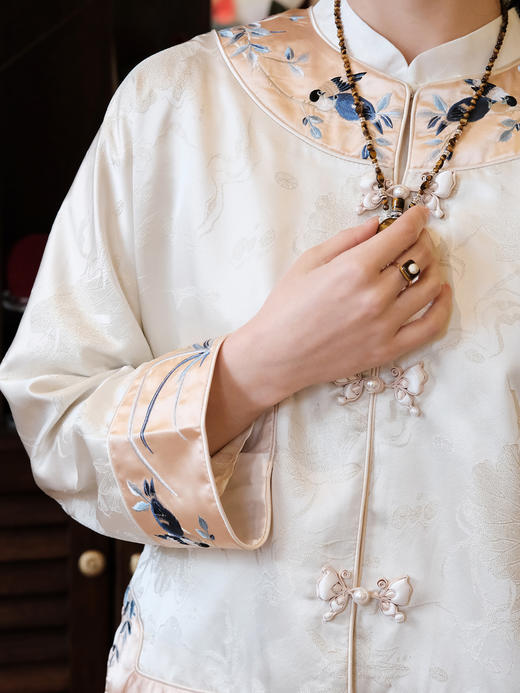 瑕疵|盛唐牡丹 |喜上眉梢手推绣对襟上衣[特价品]](特殊商品不退不换) 商品图1