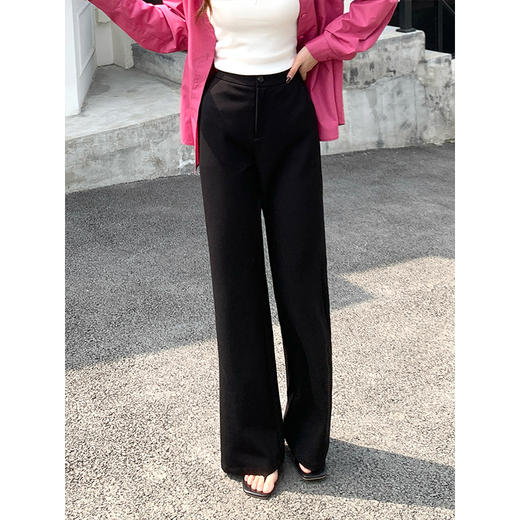 【专属特价】熙世界黑色微喇裤女春秋2025年新款高腰修身长裤休闲喇叭裤西装裤 商品图3