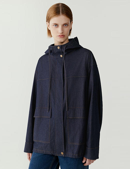 斜纹棉弹连帽牛仔外套 复刻经典牛仔骨相 优质纱线 环保染色 斜纹编织结构 复古/休闲/工装多种元素融合 微落肩剪裁 连帽设计 宽松廓形 商品图2