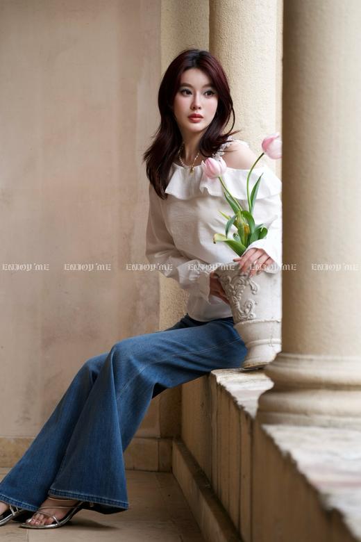 【门店同款】ENJOY春季“绮梦繁花”立体花斜肩上衣 161843076 商品图11