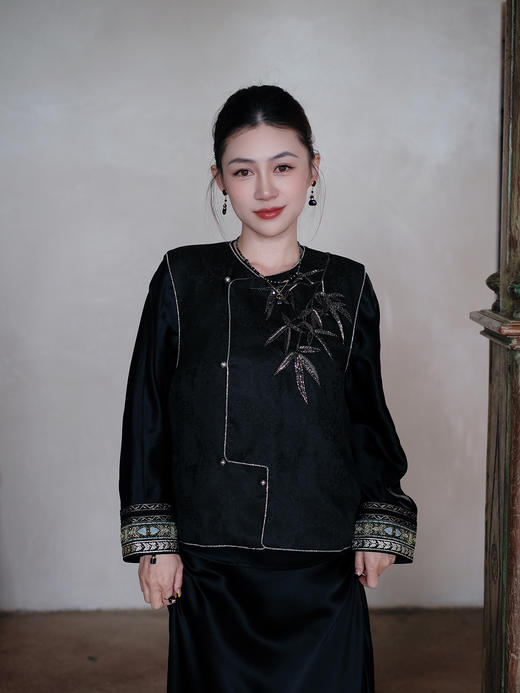 盛唐牡丹 |手工珠绣香云纱马甲 商品图1