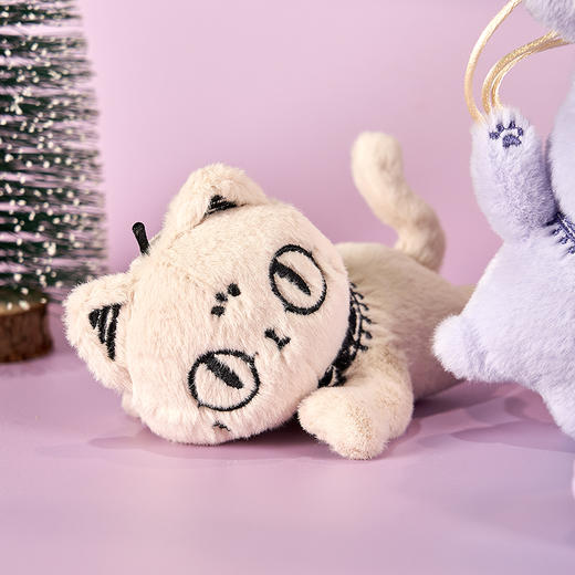 大英博物馆 巴斯特系列 趴趴萌猫毛绒钥匙扣香氛挂件 米色 商品图4