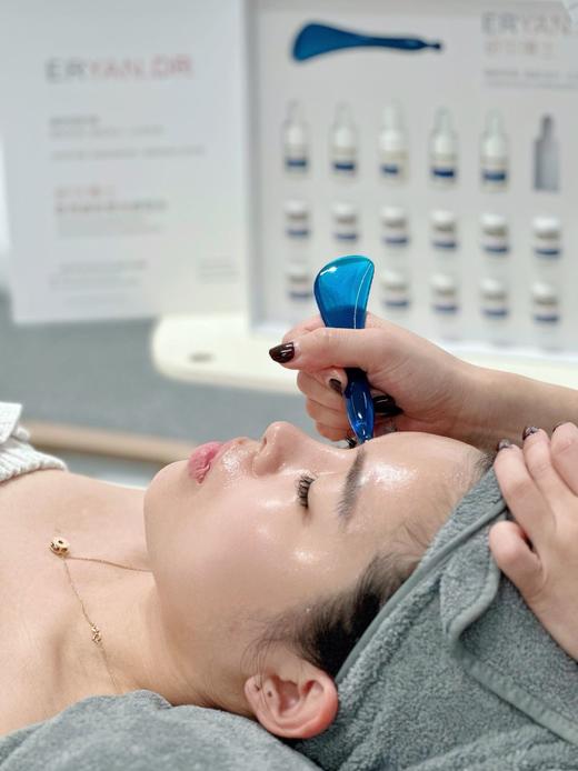 研尔博士-欧洲越桔果光感组合(12次)院用 面部套 商品图5