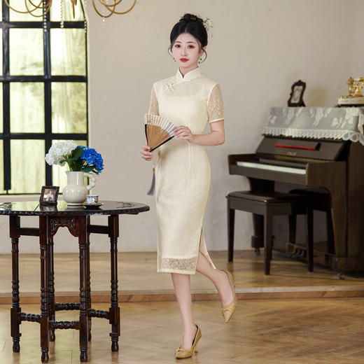 蕾丝网纱中长款短袖款旗袍2025春夏新款时尚新娘红装订婚旗袍SYK256029 商品图1