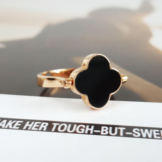 【天然正品】A货翡翠AU750黄金镶天然冰种幸运四叶草可翻转墨翠戒指19号（戒圈可改）女士现售价：3280！130325AH32 商品图2