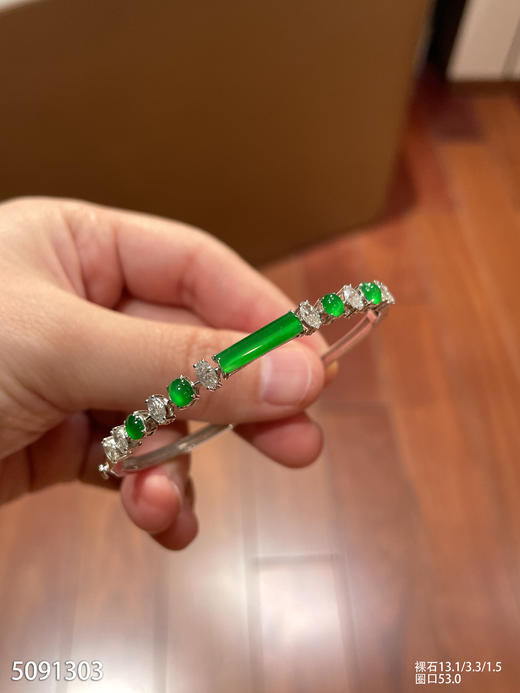 5091303，无事牌手镯。具体价格微信咨询 商品图2