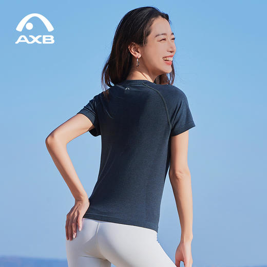 爱暇步春夏新款速干瑜伽服上衣女专业高端运动普拉提健身服T恤A25192NWF 商品图0