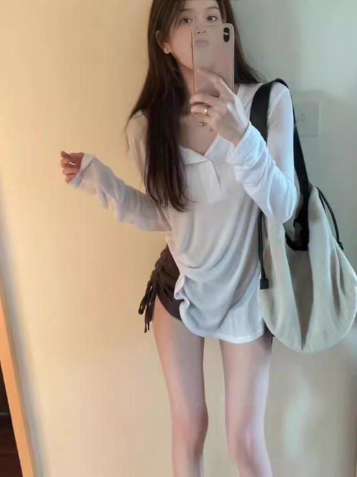 【夏季爆款遮阳防晒衫】V领垂坠感上衣 纯欲风辣妹百搭显瘦修身长袖T恤  商品图1