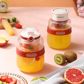 大宇（DAEWOO）榨汁杯家用迷你随行电动便携式果汁杯 便携式榨汁吨吨桶（海棠红）_DYGZ-5D10