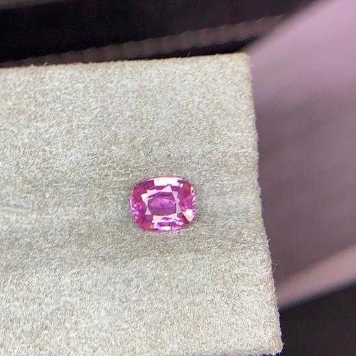 1.05ct刻面粉蓝宝裸石 商品图2