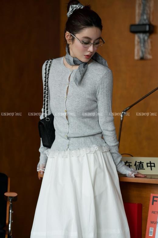 【门店同款】ENJOY春季“盐貌似糖”蕾丝花花边针织衫 161897648 商品图11