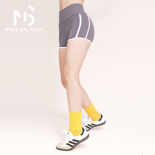Makebalancy/慕柏郦美式辣妹运动短裤高腰弹性塑型无尴尬线带口袋速干吸排2356 商品图1
