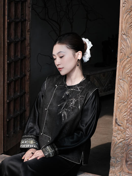 盛唐牡丹 |手工珠绣香云纱马甲 商品图4