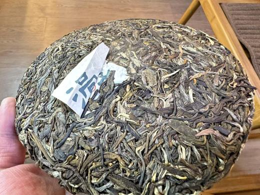 2024 滑竹梁子 海拔2429米  版纳之巅 普洱生茶 357克 商品图3